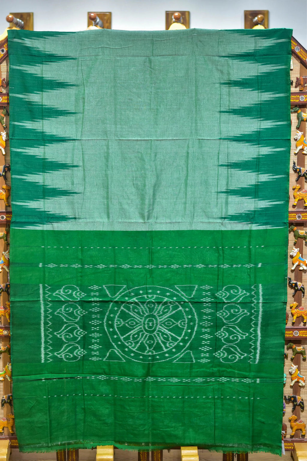 Green Kargil Kumbha Cotton Saree — Khandua Single Ikat (Odisha)