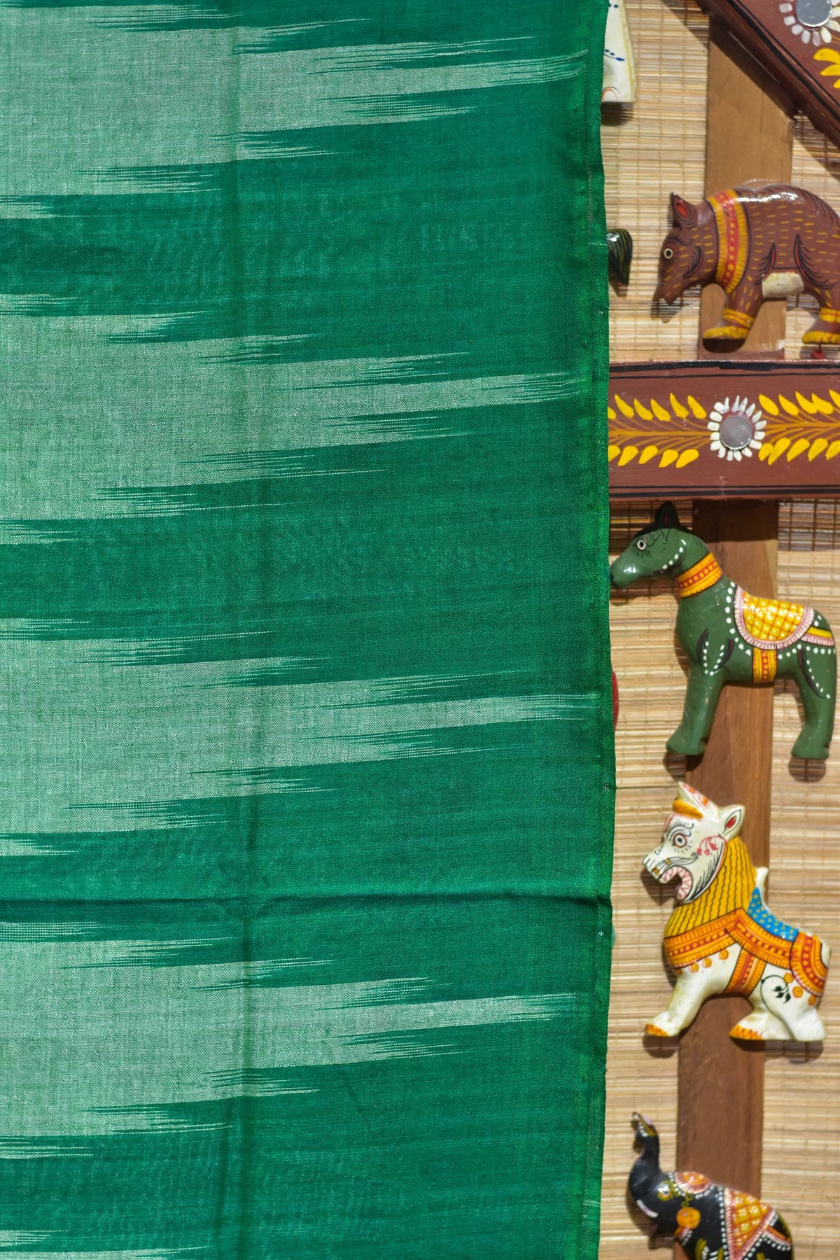 Green Kargil Kumbha Cotton Saree — Khandua Single Ikat (Odisha)